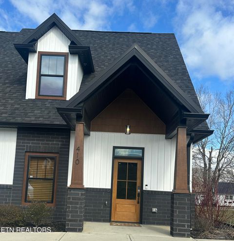 410 Fleeta Williams Way Sevierville TN 37876