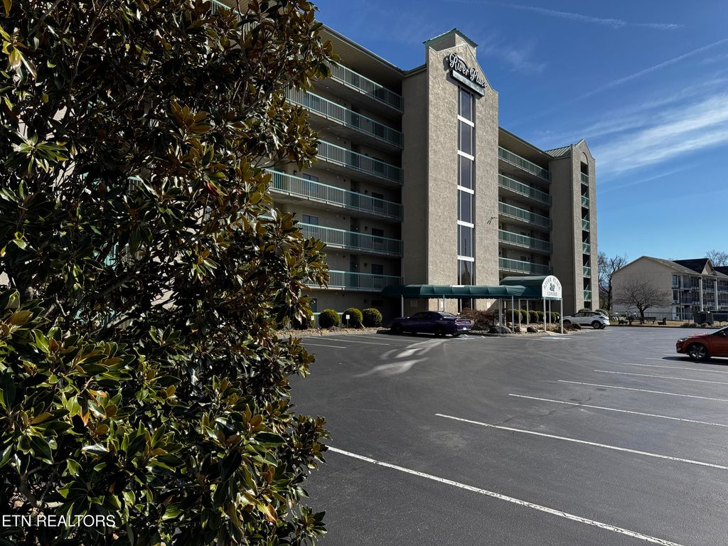 Photo of 3215 N River Rd #STE 307, Pigeon Forge, TN 37863 (MLS # 1289782)