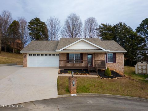 Photo of 8001 Dove Wing Lane, Knoxville, TN 37938 (MLS # 1324559)