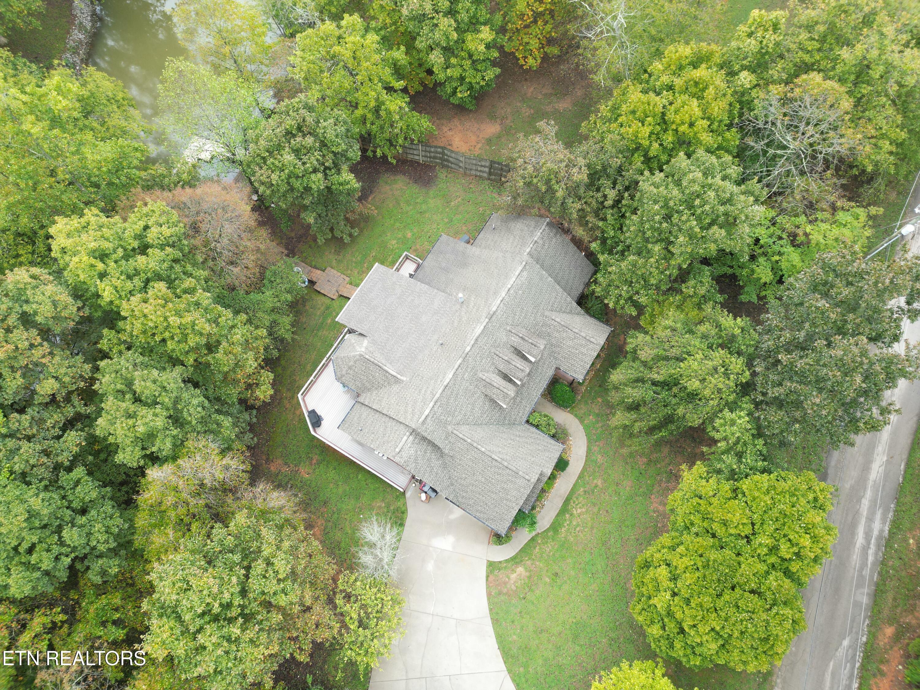 1121 S Sequoyah Drive