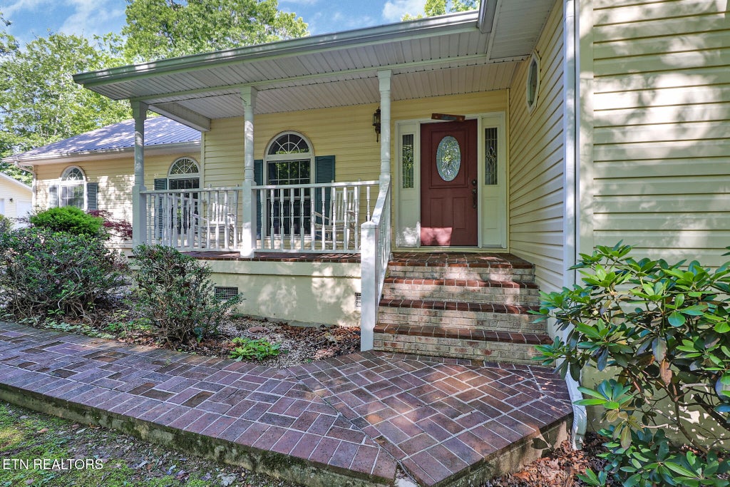 Photo of 101 Duncan Hinds Rd, Jamestown, TN 38556 (MLS # 1343732)