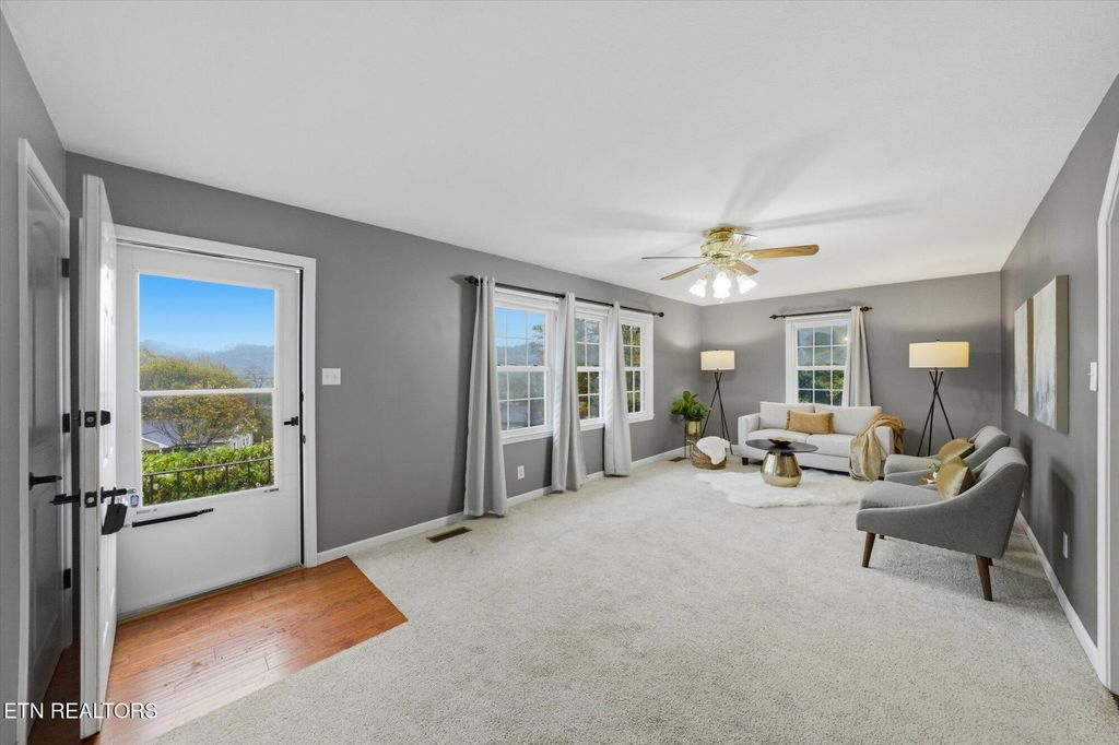 Photo of 120 Crest Lane, Clinton, TN 37716 (MLS # 1320292)