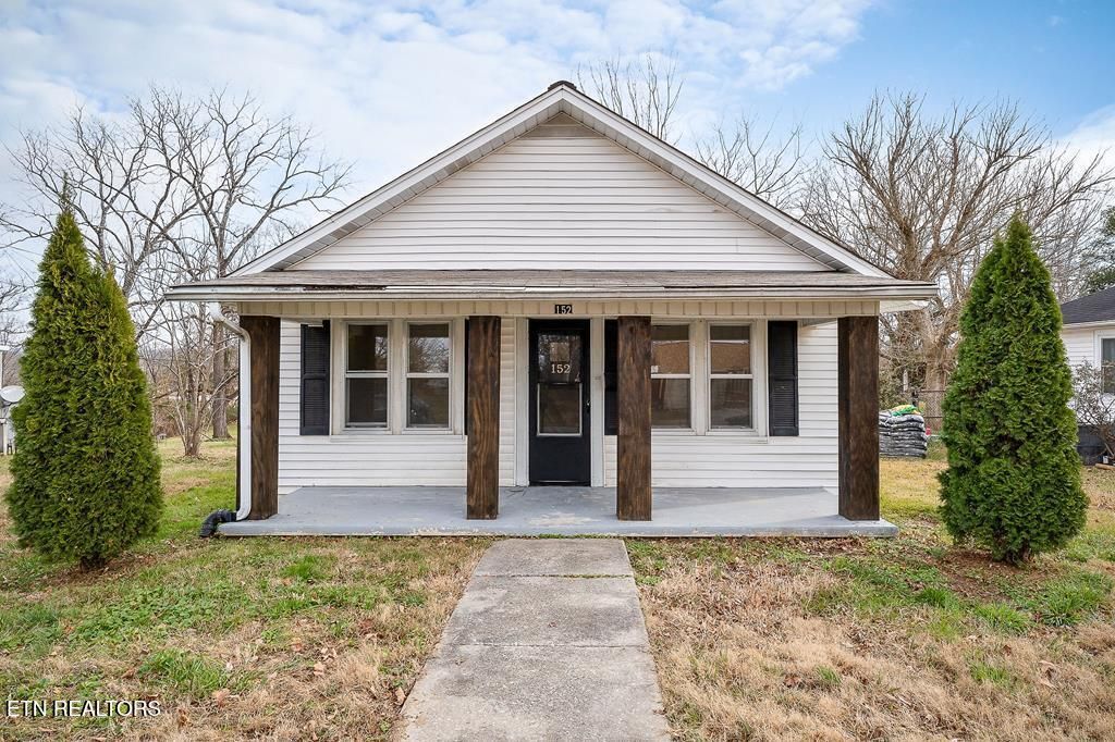Photo of 152 Hill Ave, Cookeville, TN 38501 (MLS # 1328360)