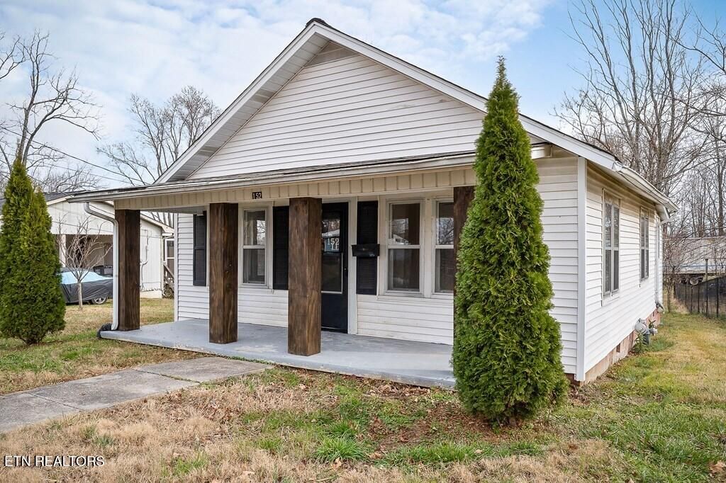 Photo of 152 Hill Ave, Cookeville, TN 38501 (MLS # 1328360)