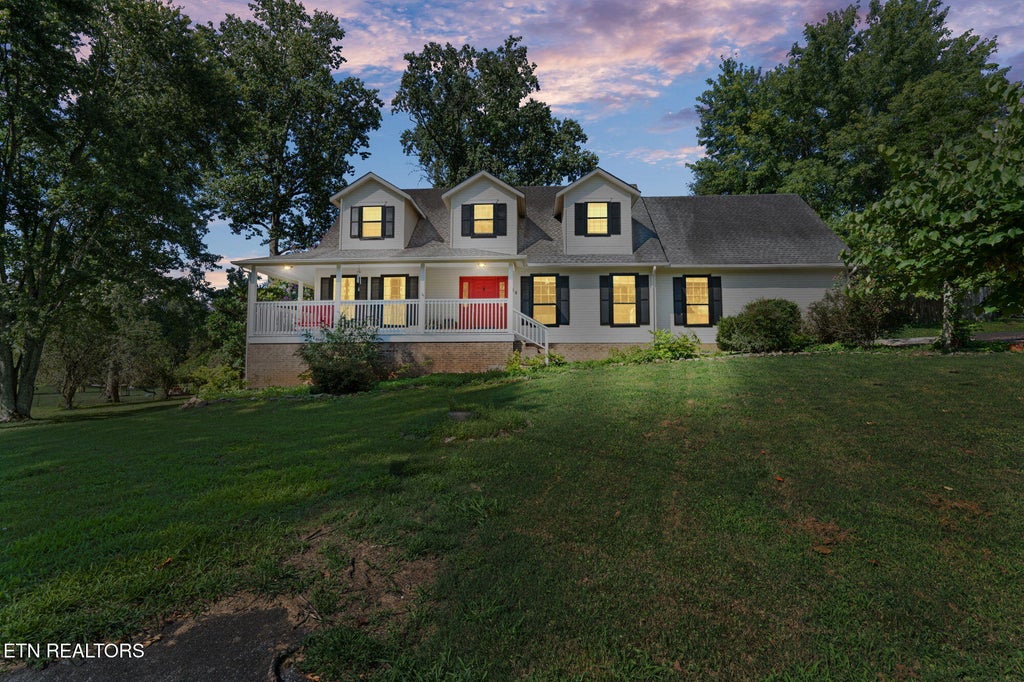 Photo of 544 Holt St, Athens, TN 37303 (MLS # 1351961)