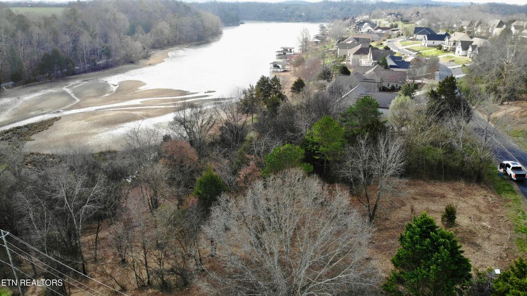 Photo of 100 Oonoga Way, Loudon, TN 37774 (MLS # 1331791)