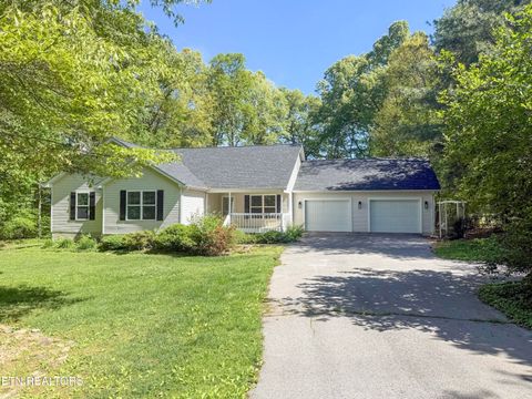 Photo of 329 Hilltop Drive, Crossville, TN 38555 (MLS # 1339139)
