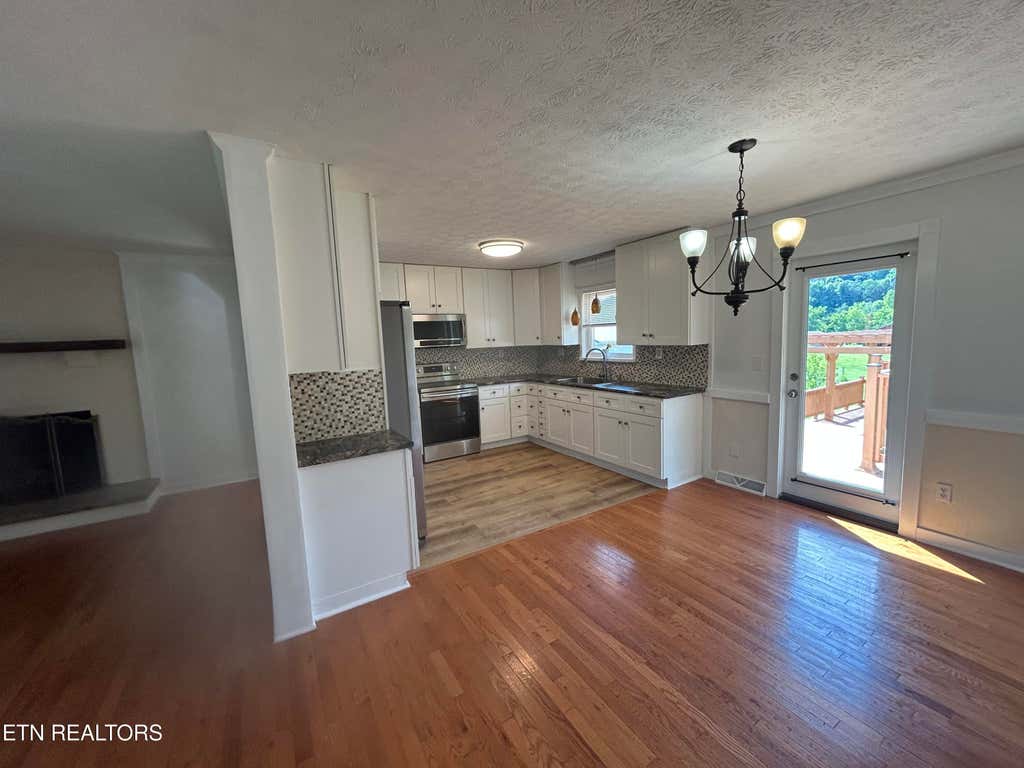 Photo of 4579 Nails Creek Rd, Rockford, TN 37853 (MLS # 1343382)