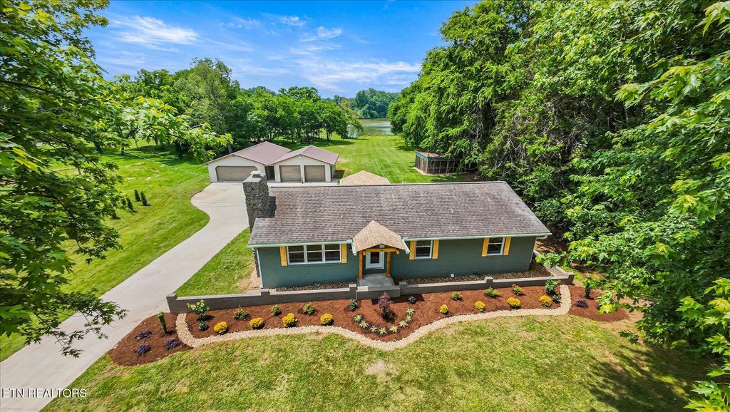 Photo of 133 Cedar Crest Lane, Friendsville, TN 37737 (MLS # 1335516)