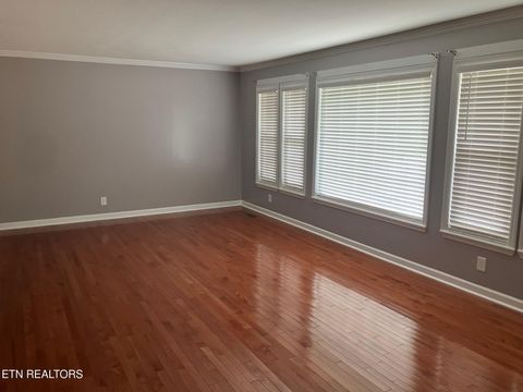 Tiny photo for 7004 Rollins Rd, Knoxville, TN 37918 (MLS # 1348444)