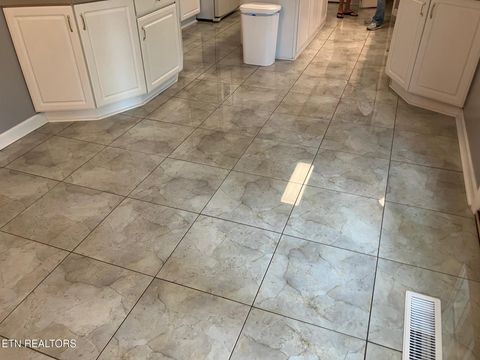 Tiny photo for 7004 Rollins Rd, Knoxville, TN 37918 (MLS # 1348444)