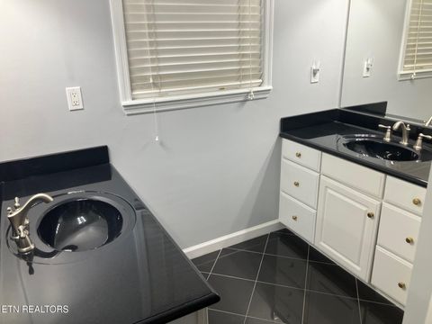 Tiny photo for 7004 Rollins Rd, Knoxville, TN 37918 (MLS # 1348444)