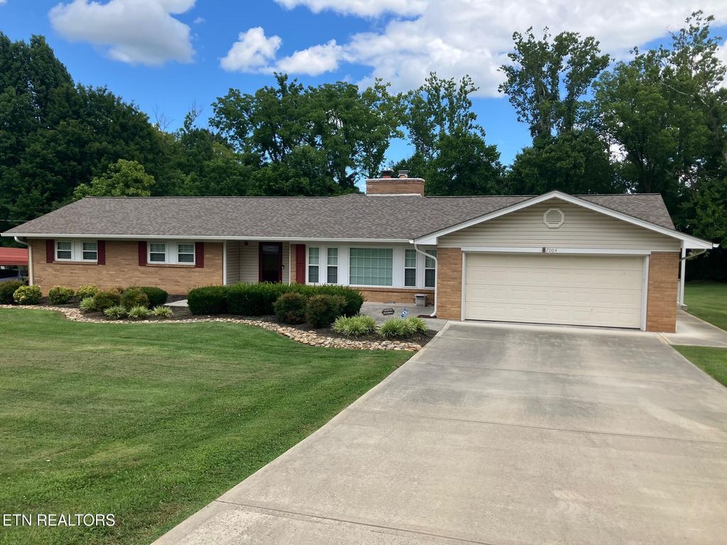 Photo of 7004 Rollins Rd, Knoxville, TN 37918 (MLS # 1348444)