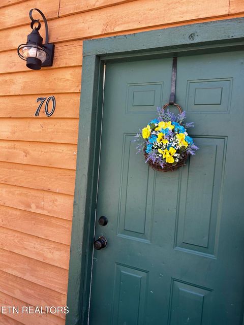 Tiny photo for 70 Linger Lake Drive, Crossville, TN 38571 (MLS # 1334536)