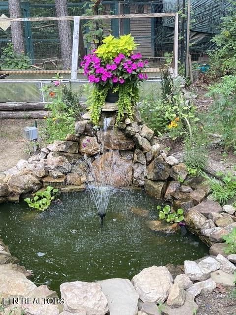 Tiny photo for 70 Linger Lake Drive, Crossville, TN 38571 (MLS # 1334536)