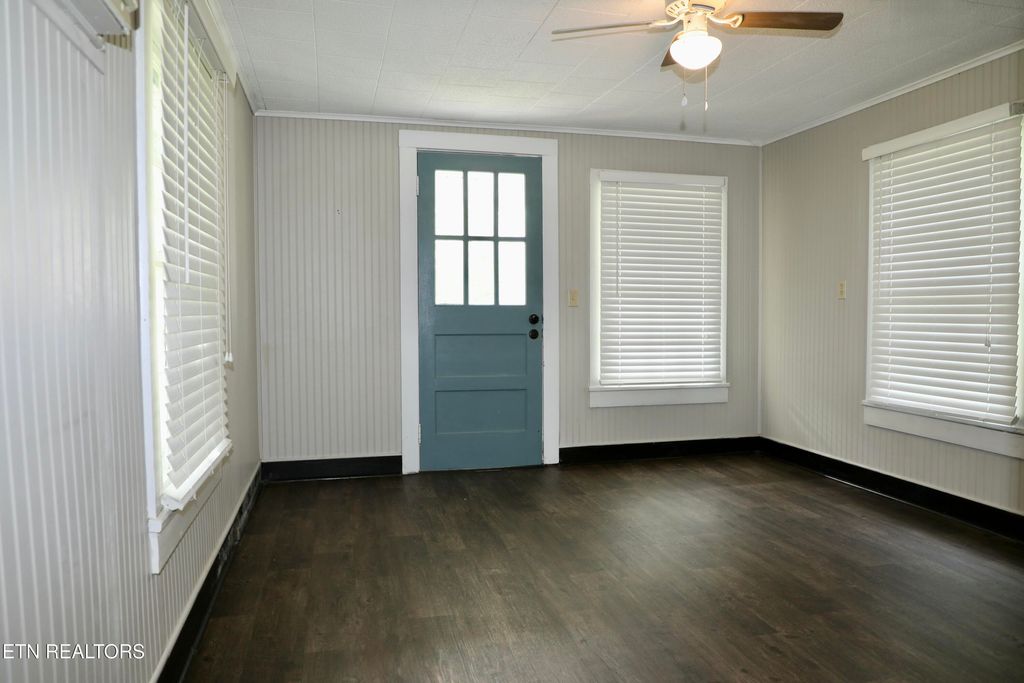 Photo of 346 Glenlock Rd, Sweetwater, TN 37874 (MLS # 1298703)