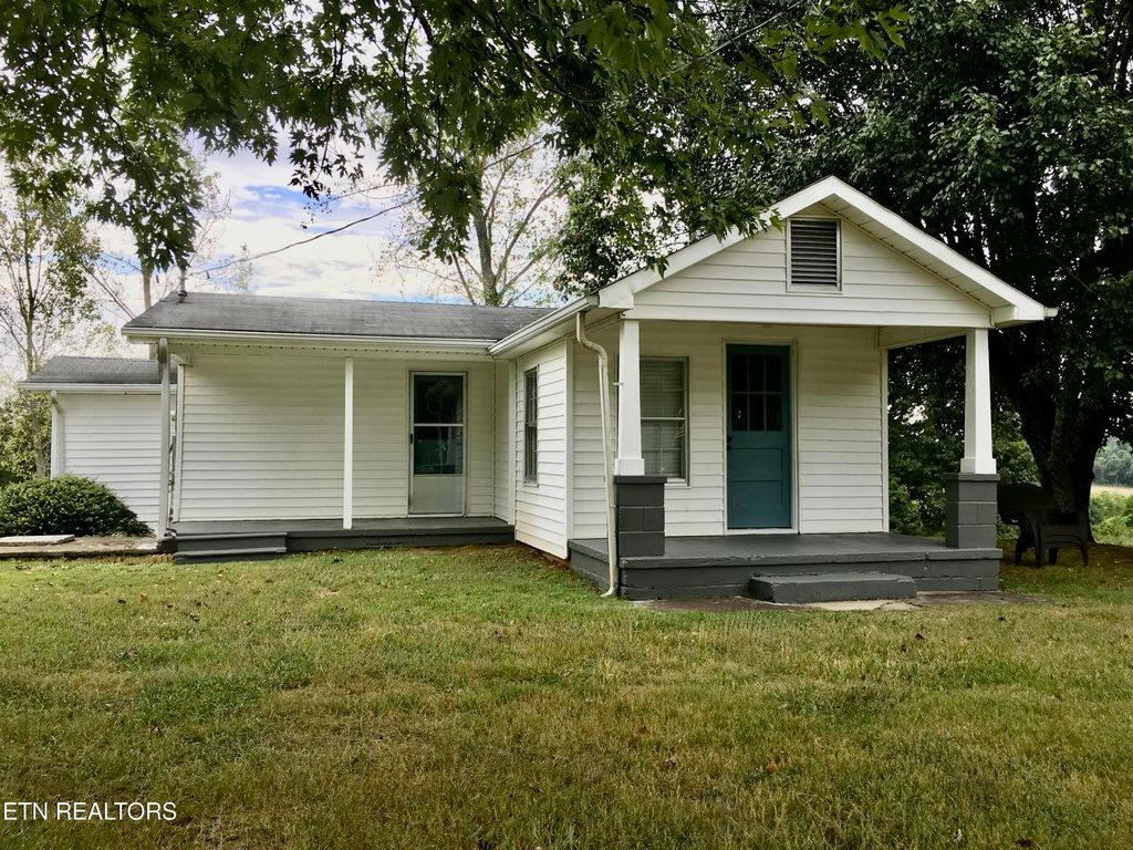 Photo of 346 Glenlock Rd, Sweetwater, TN 37874 (MLS # 1298703)