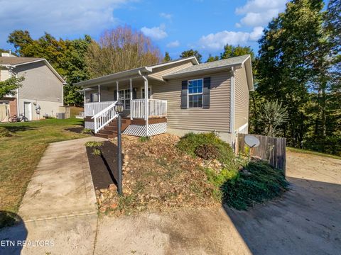 Photo of 7517 Barnbrook Lane, Knoxville, TN 37918 (MLS # 1319425)