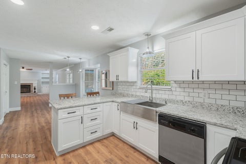 Tiny photo for 1210 Oak Haven Rd, Knoxville, TN 37932 (MLS # 1359280)