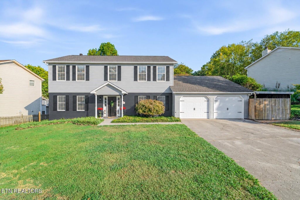 Photo of 1210 Oak Haven Rd, Knoxville, TN 37932 (MLS # 1359280)