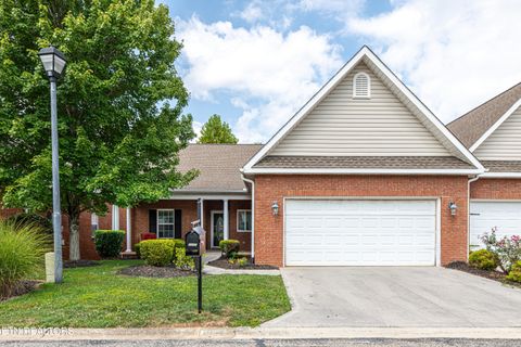 4635 Oak Meadow Way Knoxville TN 37918