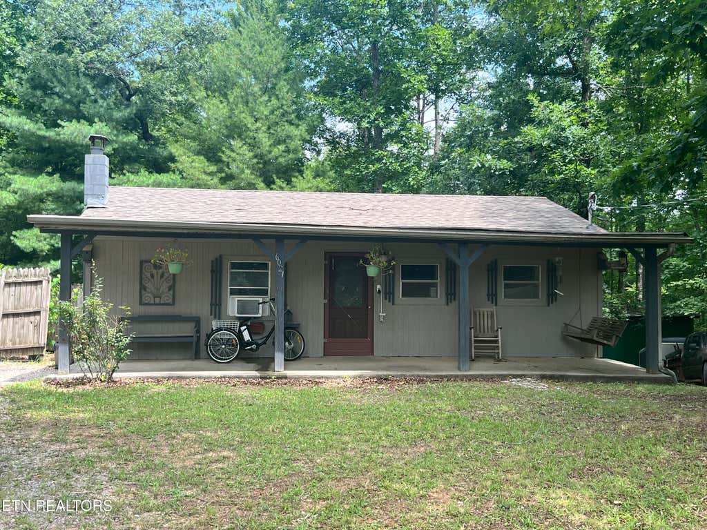 Photo of 6021 Deer Trot Tr, Tallassee, TN 37878 (MLS # 1347929)