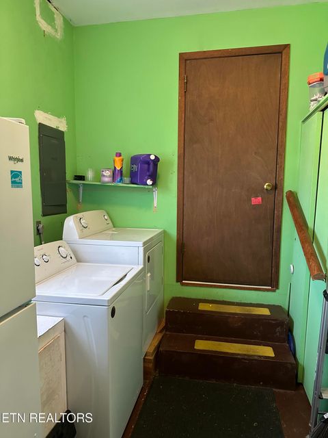 Tiny photo for 2854 Airport Rd, Oakdale, TN 37829 (MLS # 1318172)