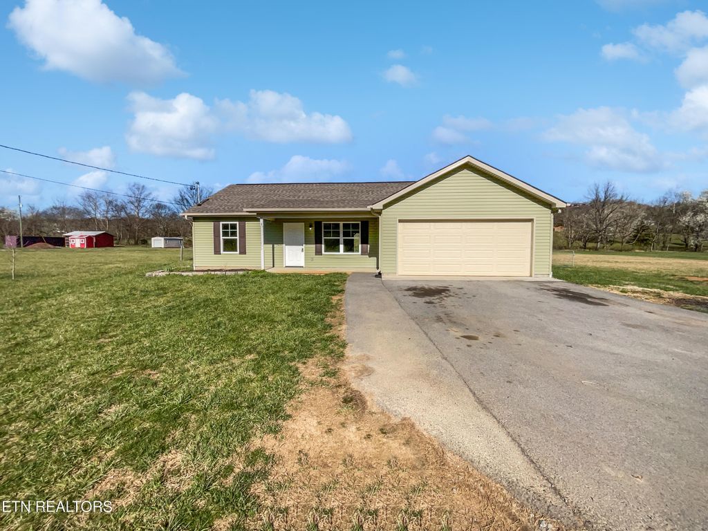 Photo of 1028 W Union Valley Rd, Seymour, TN 37865 (MLS # 1294021)