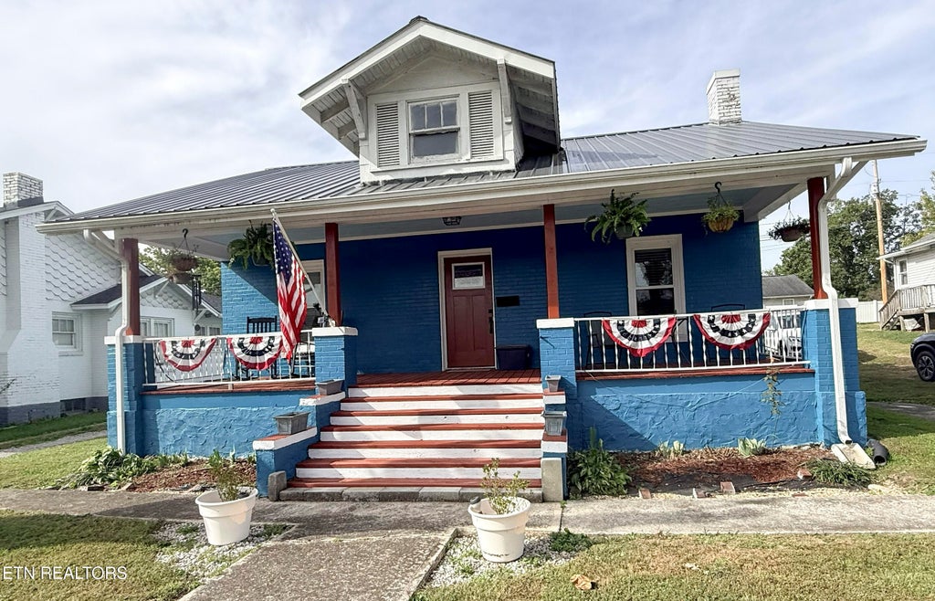 Photo of 151 N Main St, Oneida, TN 37841 (MLS # 1358715)