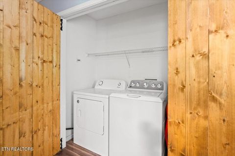 Tiny photo for 226 McKinney Rd, LaFollette, TN 37766 (MLS # 1339819)