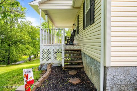 Tiny photo for 226 McKinney Rd, LaFollette, TN 37766 (MLS # 1339819)