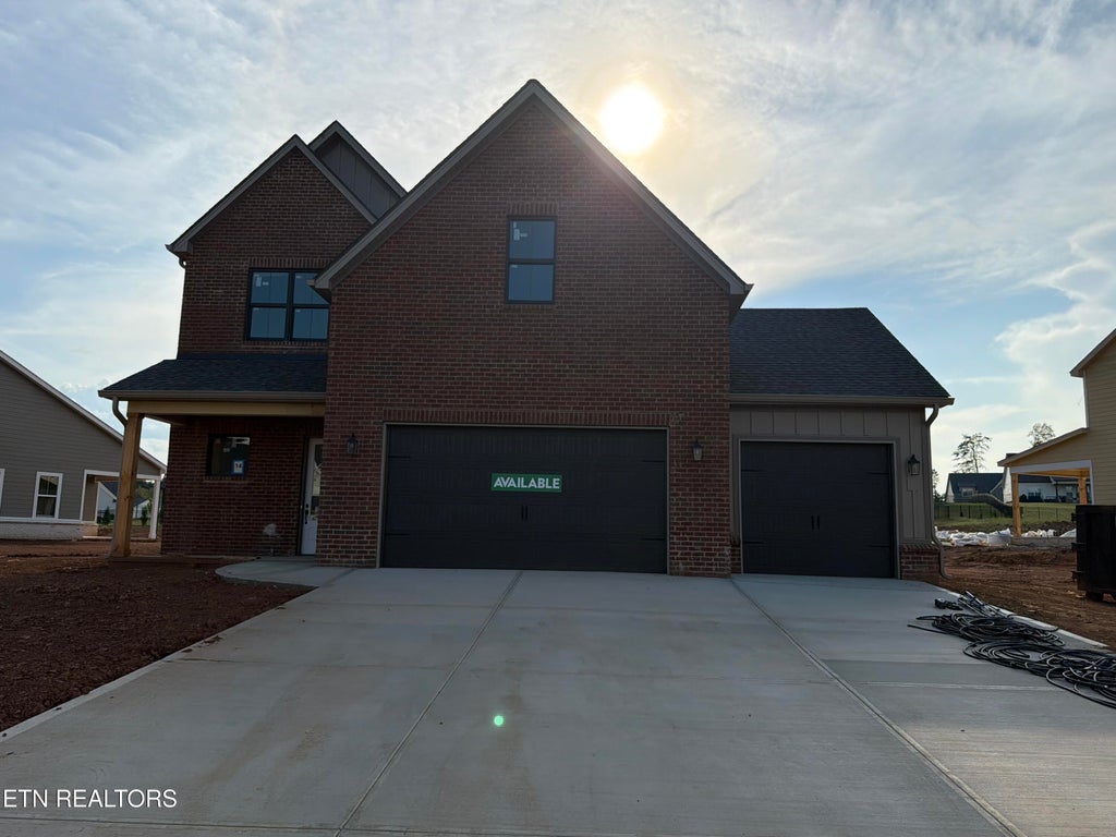 Photo of 199 Poppy Place, Lenoir City, TN 37772 (MLS # 1345448)