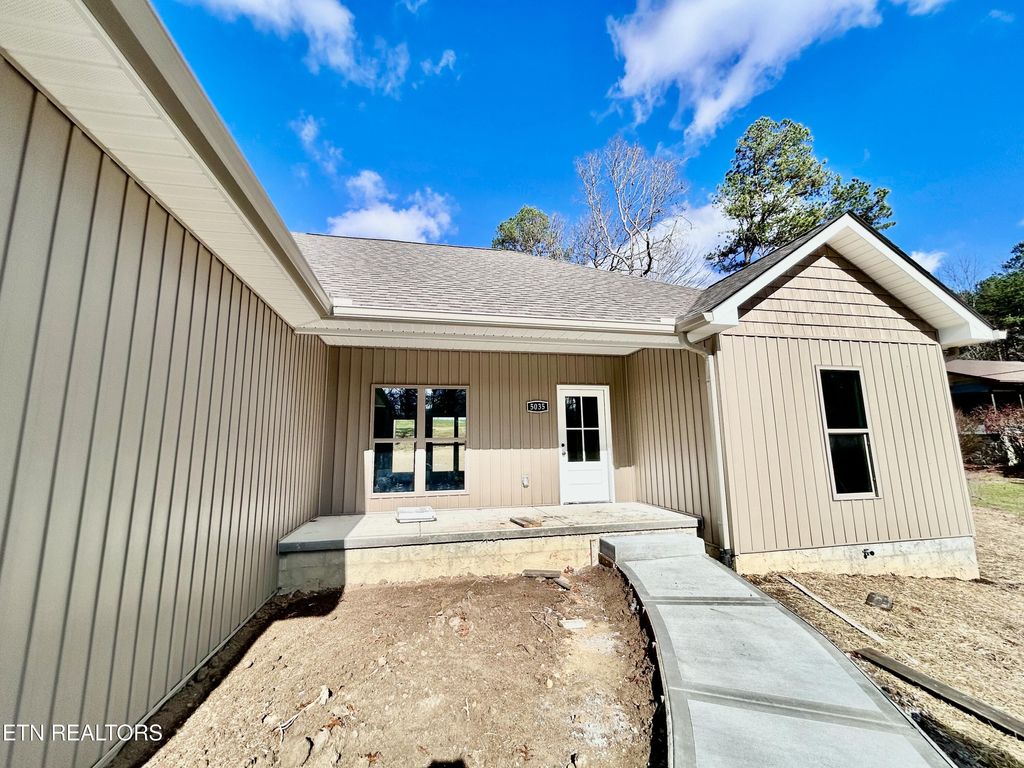 Photo of 5035 Cheyenne Drive, Crossville, TN 38572 (MLS # 1323014)