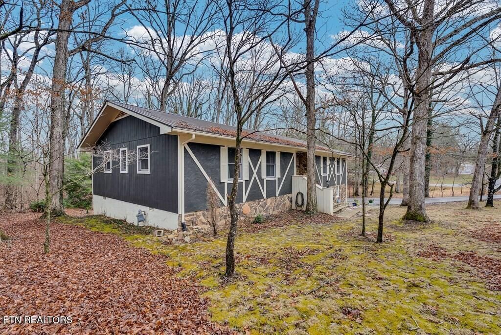 Photo of 148 Camelia Drive, Crossville, TN 38555 (MLS # 1330289)