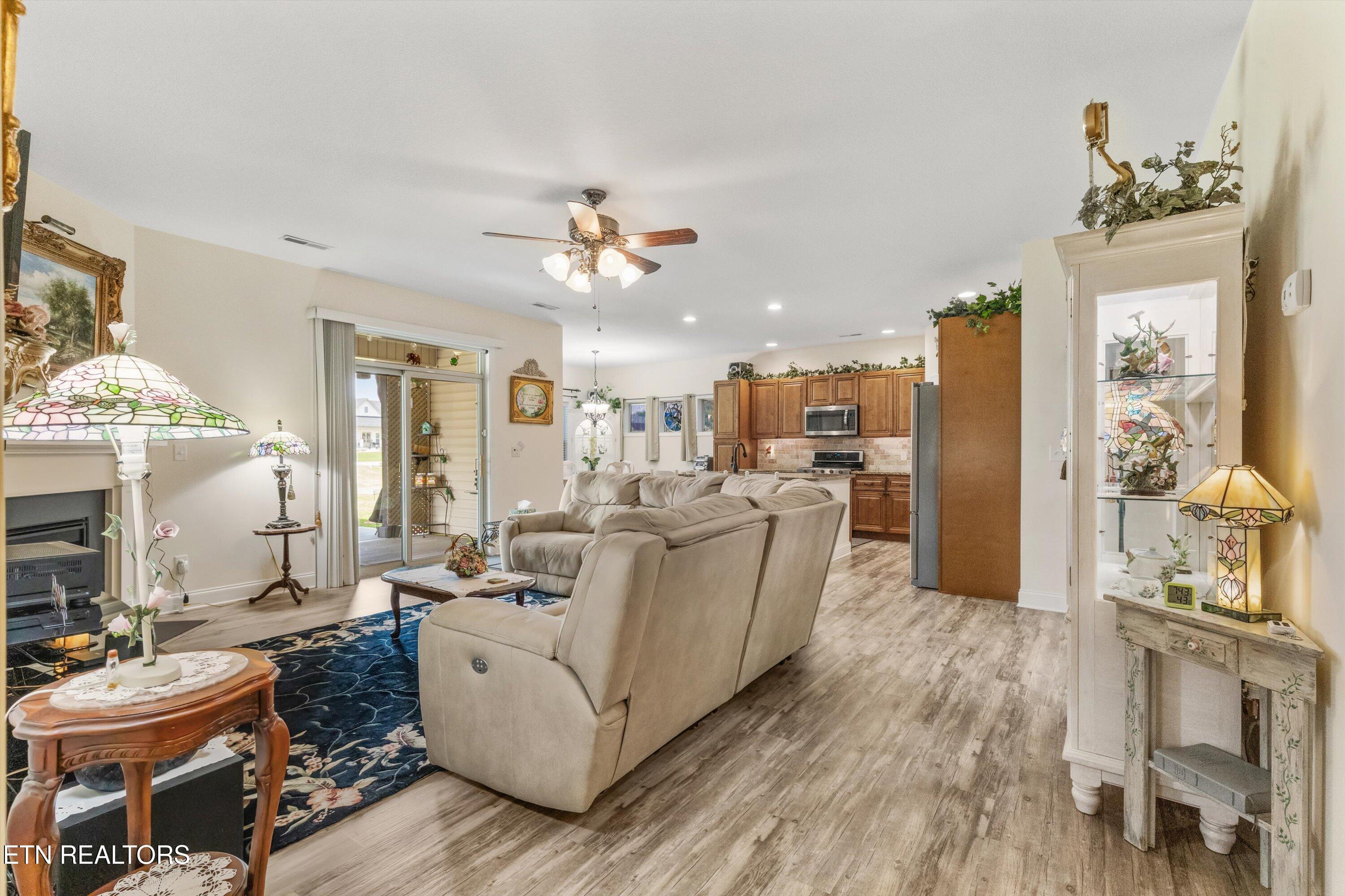 2159 Frewin Court