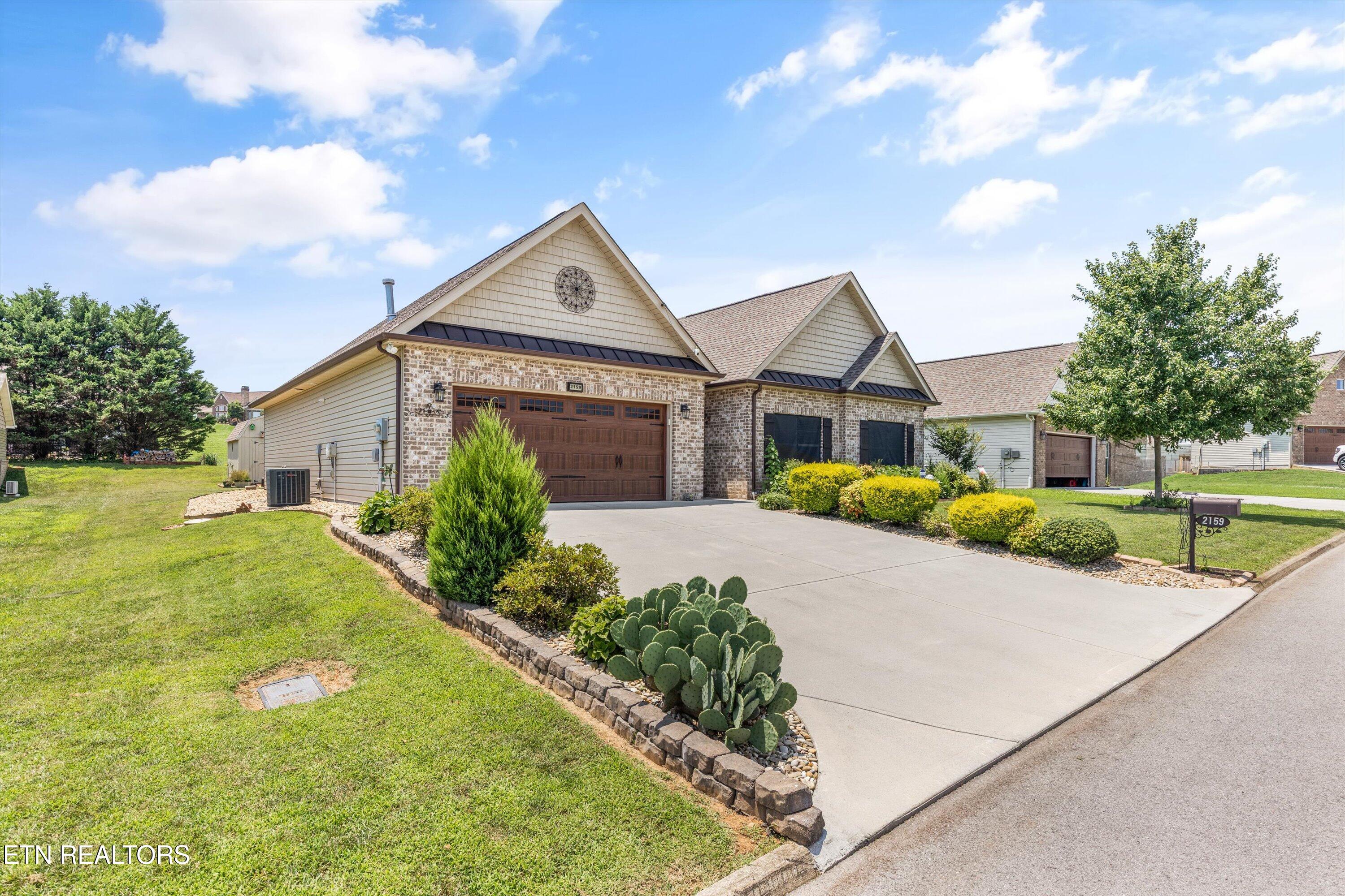 2159 Frewin Court
