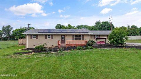 Photo of 948 Beverly Drive, Alcoa, TN 37701 (MLS # 1346145)