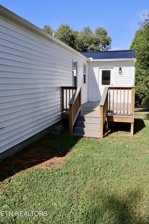 Tiny photo for 405 Choctaw St, Morristown, TN 37813 (MLS # 1356246)