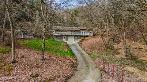 1223 Powder Springs Rd Sevierville TN 37876