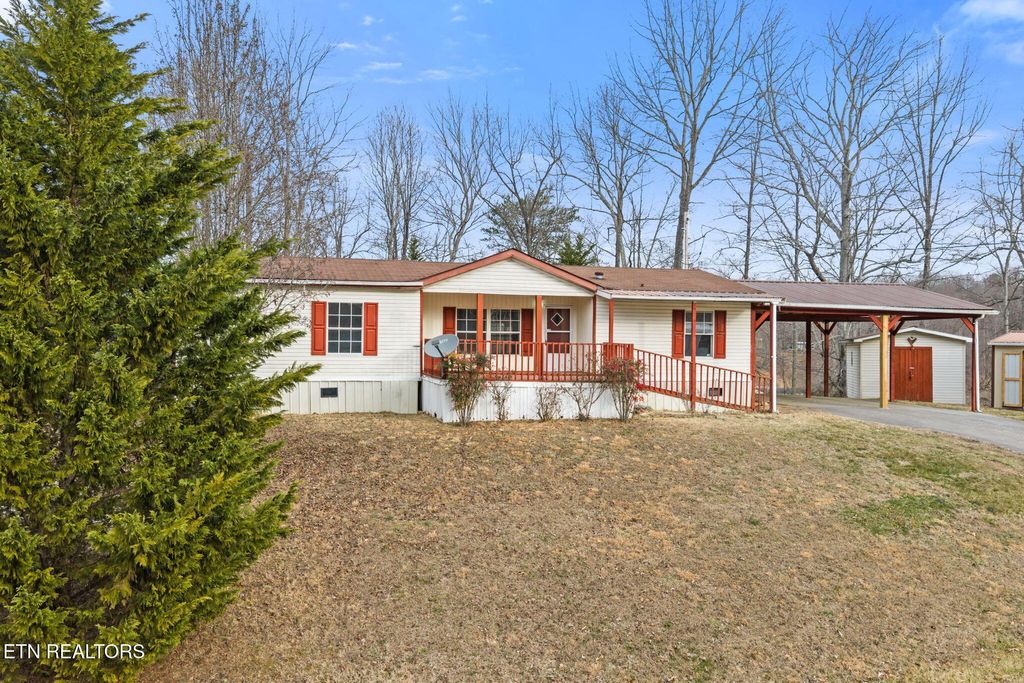 Photo of 209 Harolds Ln, Tazewell, TN 37879 (MLS # 1328396)