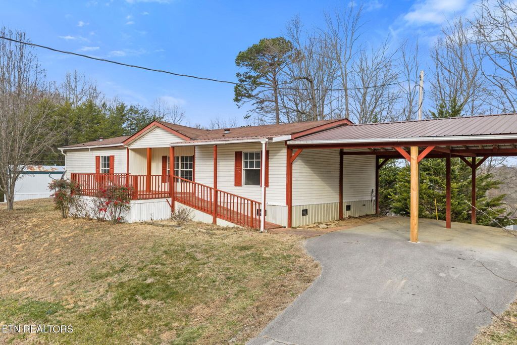 Photo of 209 Harolds Ln, Tazewell, TN 37879 (MLS # 1328396)