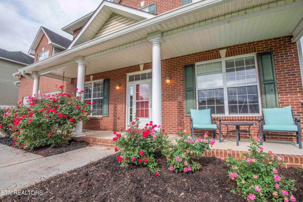 Photo of 1223 Walnut Branch Lane, Knoxville, TN 37922 (MLS # 1305233)