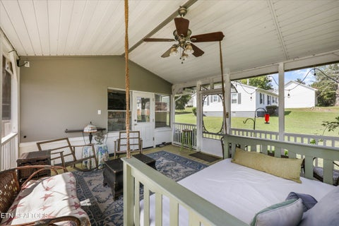 Tiny photo for 1224 Park St, Sweetwater, TN 37874 (MLS # 1356029)