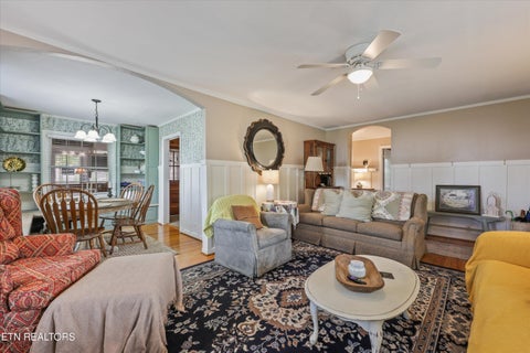 Tiny photo for 1224 Park St, Sweetwater, TN 37874 (MLS # 1356029)