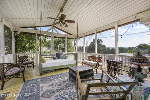 Tiny photo for 1224 Park St, Sweetwater, TN 37874 (MLS # 1356029)