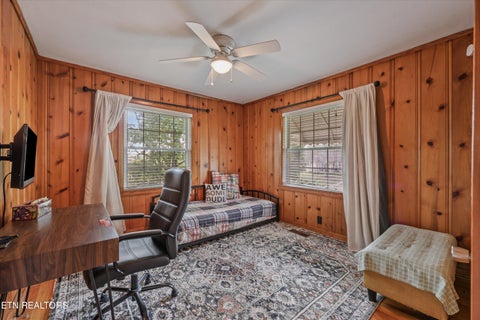 Tiny photo for 1224 Park St, Sweetwater, TN 37874 (MLS # 1356029)