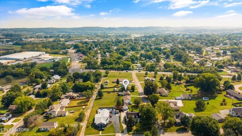 Tiny photo for 1224 Park St, Sweetwater, TN 37874 (MLS # 1356029)