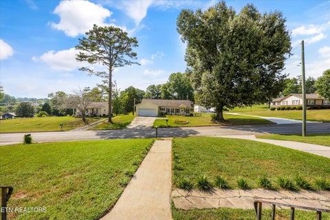 Tiny photo for 1224 Park St, Sweetwater, TN 37874 (MLS # 1356029)