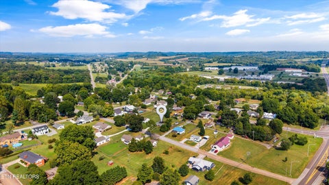 Tiny photo for 1224 Park St, Sweetwater, TN 37874 (MLS # 1356029)