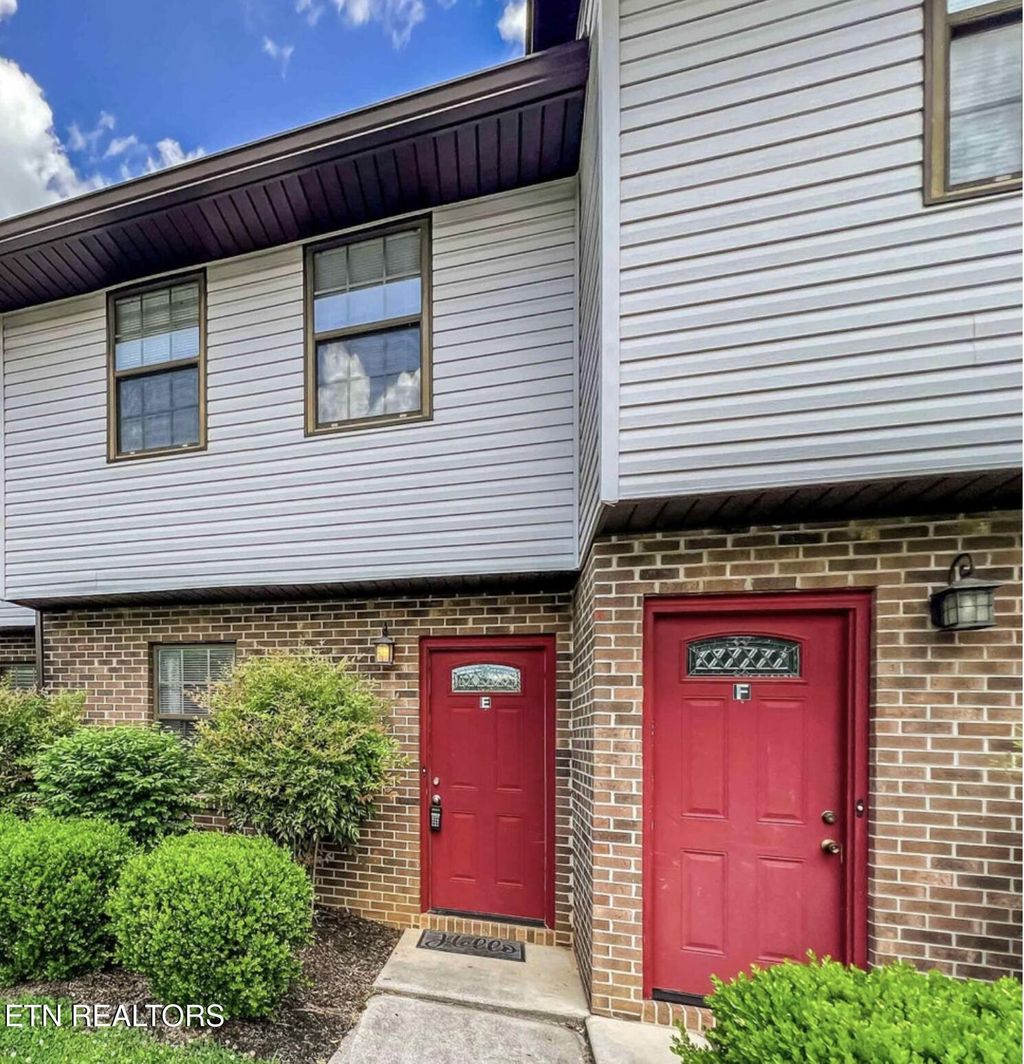Photo of 7304 Old Clinton Pike #F, Knoxville, TN 37921 (MLS # 1337276)